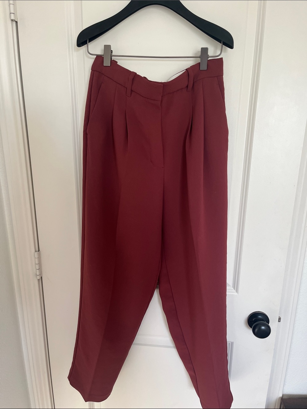 Wilfred Burgundy Cropped Tapered Dress Pants